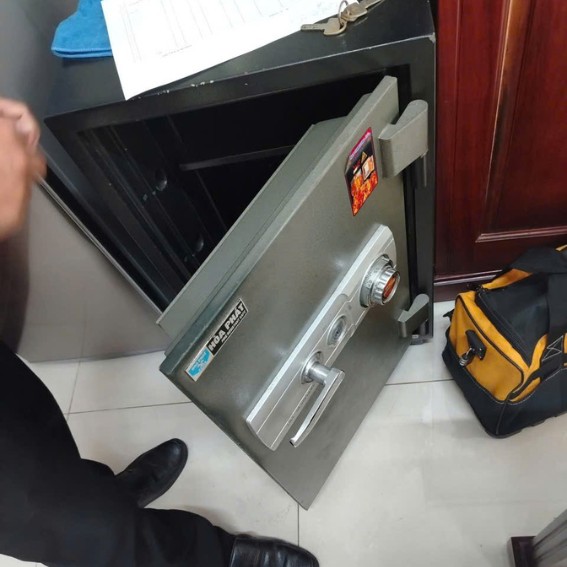 Sửa khóa cơ, sửa khóa tại nhà, sửa khóa két sắt, sửa khóa xe máy, sửa khóa ôtô, sửa khóa vân tay, sửa khóa điện tử